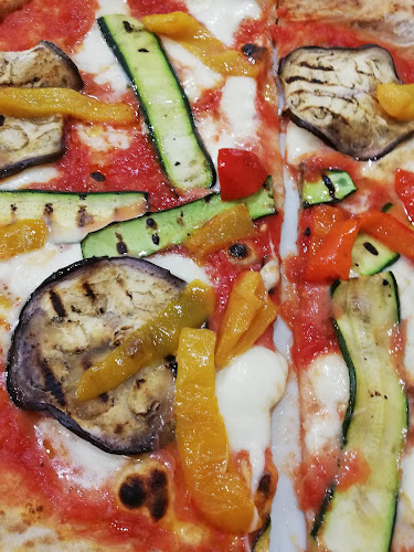 Via Amerigo Vespucci, 31, 55049 Viareggio LU