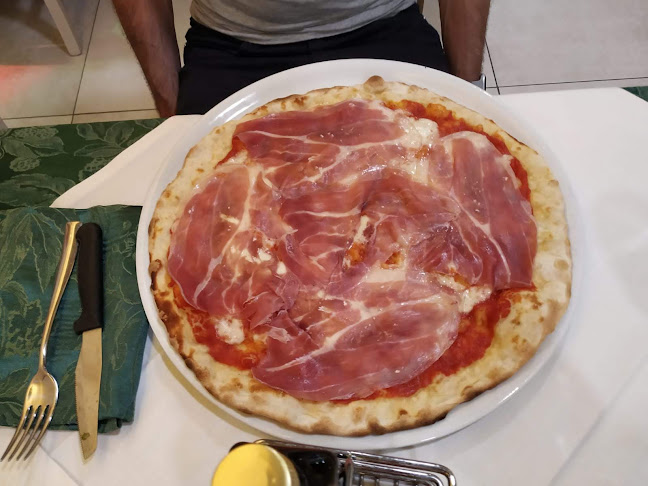 Al Mangius ristorante, pizzeria, pinseria Open Times