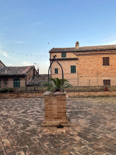 Vicolo del Comune, 1/3, 62010 Montecassiano MC