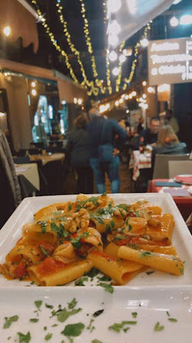 Salita S. Anna di Palazzo, 7, 80132 Napoli NA