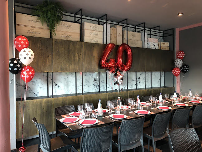 Comentarii opinii despre 212 Modena Duecentododici So Up