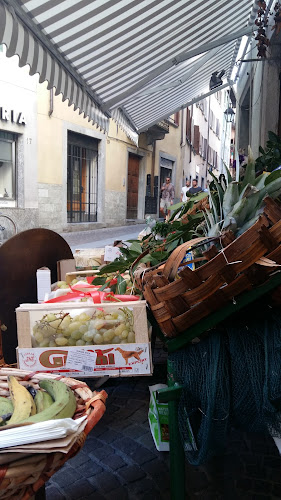 Vini e Grappi - Chiavenna