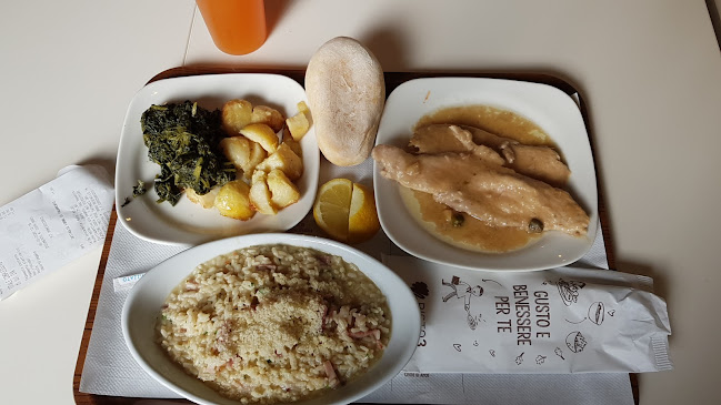 Risto 3 Ristorante Pizzeria Self Via Maccani - Ristorazione