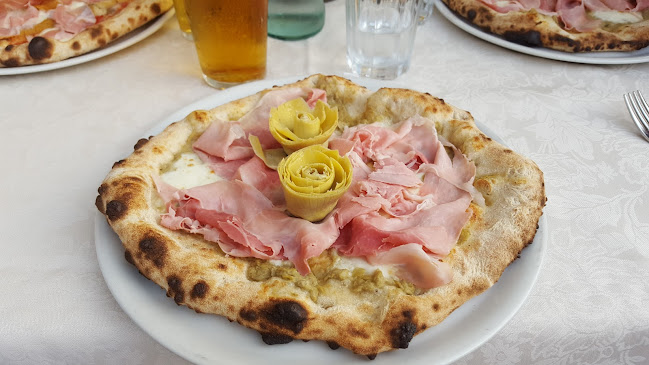 http://www.pizzeriaalfienile.it/
