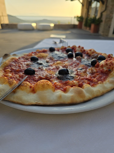 Opinii despre Caffetteria Tentazione în Scarlino - Ristorazione