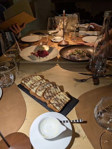 Opinii despre RISTORANTE STUBE VIVES în Bolzano - Ristorazione