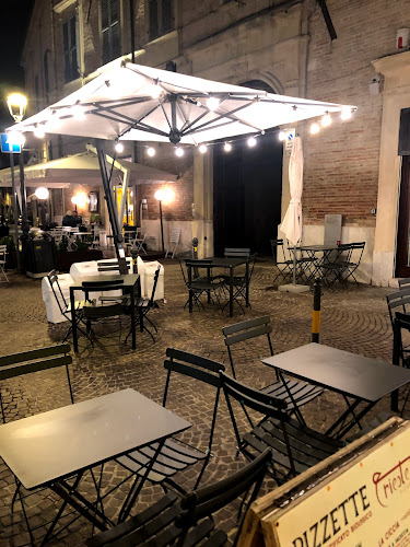 Opinii despre Trieste Pizza în Fano - Ristorazione