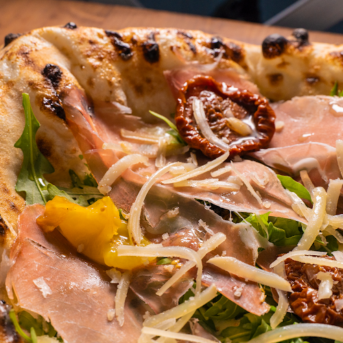 Via Santa Maria a Cubito, 663, 80145 Napoli NA