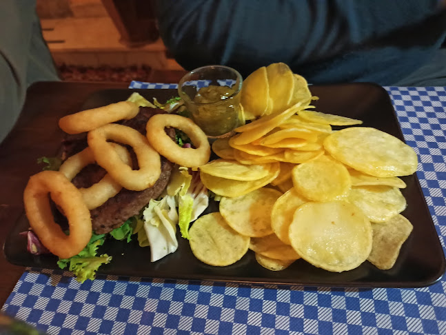 Opinii despre Birreria Doppio Malto (avellino) în San Potito Ultra - Ristorazione