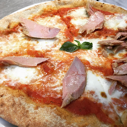 Opinii despre Brebus Bakery & Pizza în Cagliari - Ristorazione
