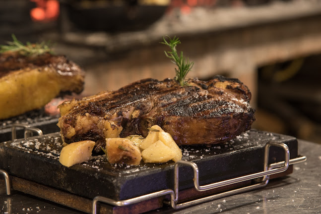 Opinii despre Griglieria Pizzeria Porca Vacca Roma - Cucina Romana în Roma - Ristorazione