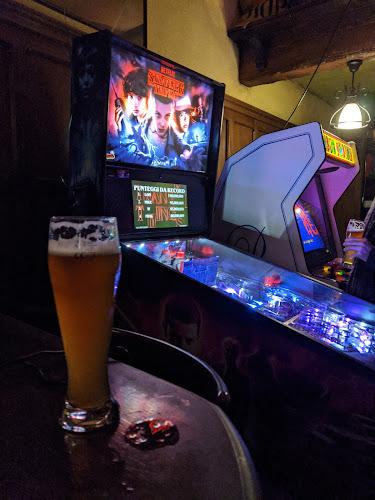 Comentarii opinii despre BEER HOUSE ~ IRISH PUB ~ Arcade zone
