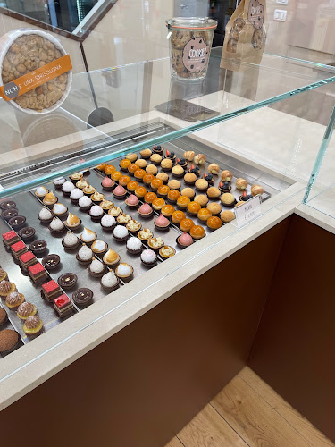 Comentarii opinii despre Lab24 S.r.l.