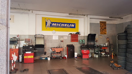 gommazzeria di gustavo la foca