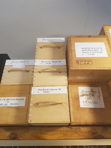 Via Stagio Stagi, 57, 55045 Pietrasanta LU