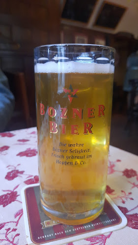 Comentarii opinii despre Hopfen & Co.