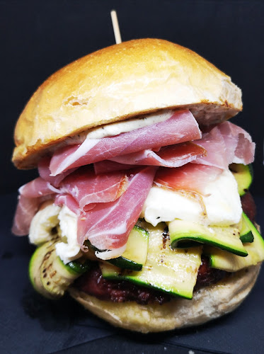 Opinii despre The Black Sheep Craft Pub în Tivoli - Ristorazione