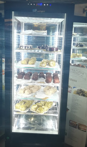 Comentarii opinii despre Carbone Cocktail Bar Gelateria