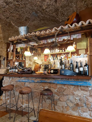 Vecchio Pub 1979 Phone number