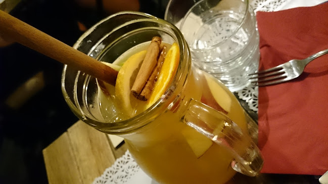 Opinii despre La Cova Tapas Bar Prato în Prato - Ristorazione