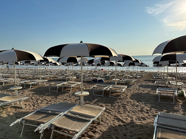 Comments and reviews of Crystal 37 | Ristorante Pizzeria - Bar - Stabilimento Balneare