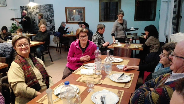 Comentarii opinii despre Tabacchi/Ristorante/Pizzeria "Bèla Ugo"