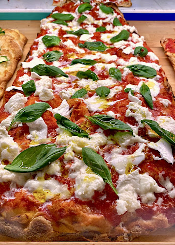 Via della Fontanella 12, Via del Corso, 11/13, 00187 Roma RM