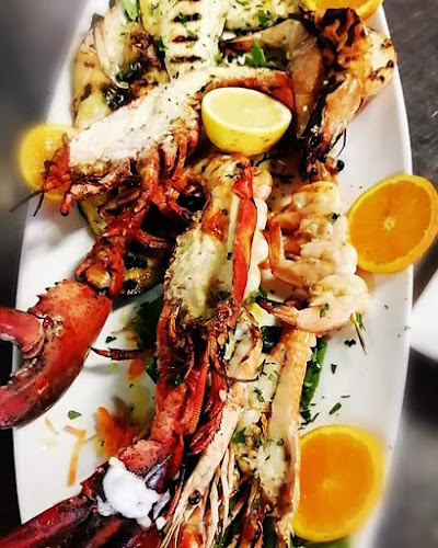 Opinii despre Ristorante Pizzeria Lo Squalo în Cernusco sul Naviglio - Ristorazione