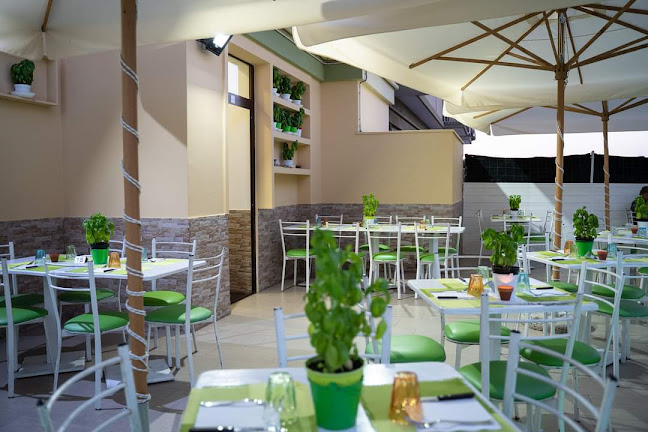 Basilico Pizzeria Trattoria Moderna