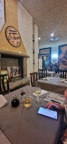 Opinii despre Pizzeria Il Caminetto în Castel Maggiore - Ristorazione