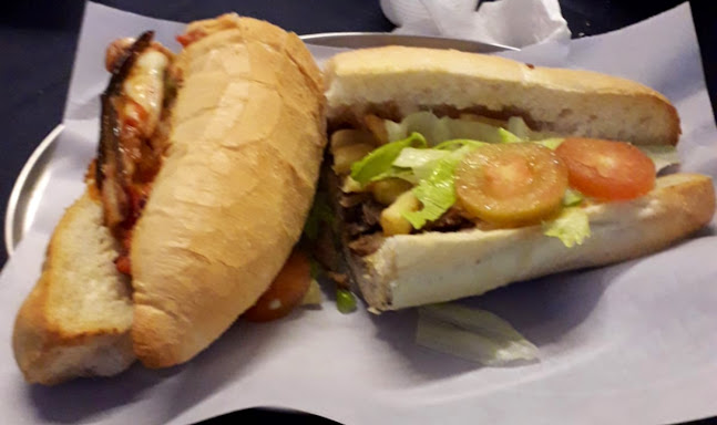 Opinii despre Pizzeria L'isolotto în Monte di Procida - Ristorazione