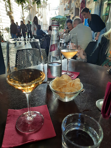 Opinii despre Razmataz | Wine Bar Catania în Catania - Ristorazione