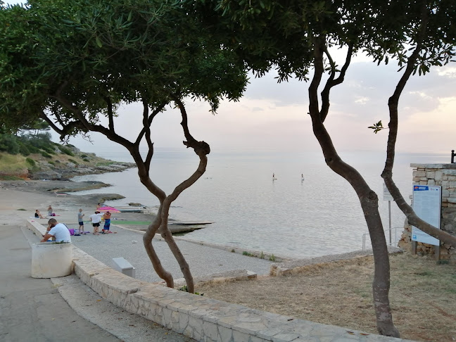 Via del Mare, 4, 73053 Patù LE, Italia