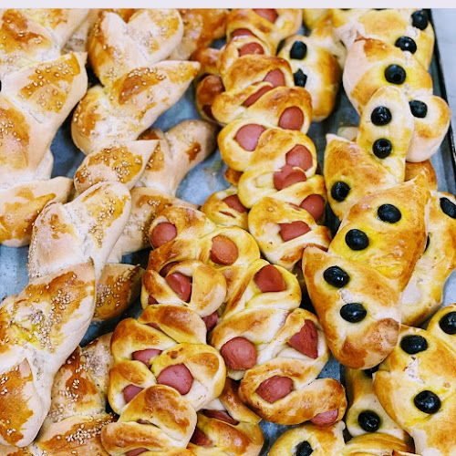 Via Alessio Baldovinetti, 36, 00142 Roma RM