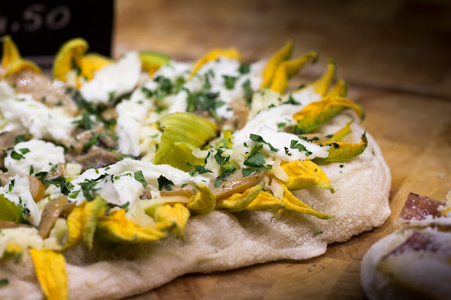 Via dei Gracchi, 7, 00192 Roma RM