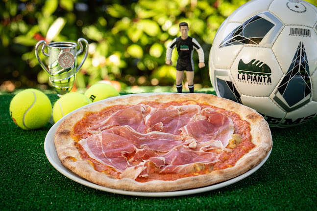 Comments and reviews of LA PIANTA 310 FOODBALL CLUB