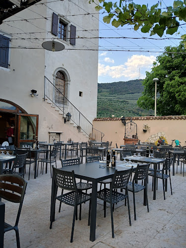 http://www.lacolomberariva.com/