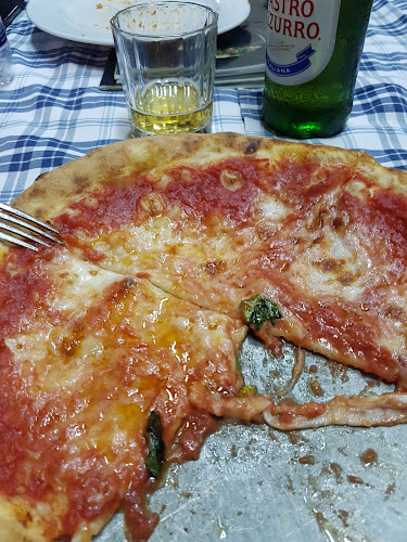 Antica Pizzeria, Vicolo della Neve, 24, 84100 Salerno SA, Italia