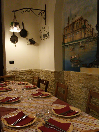 Opinii despre Taverna Pane e Vino în Bari - Ristorazione