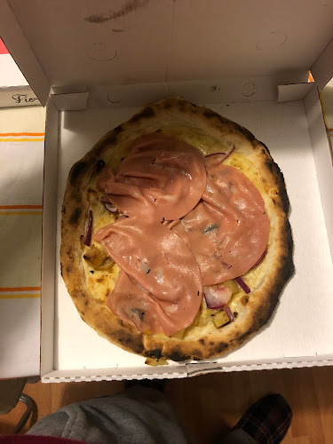 Reviews of Fiori di Zucca - La Pizza Napoletana a Casa tua (zona Marconi) in Roma - Ristorazione