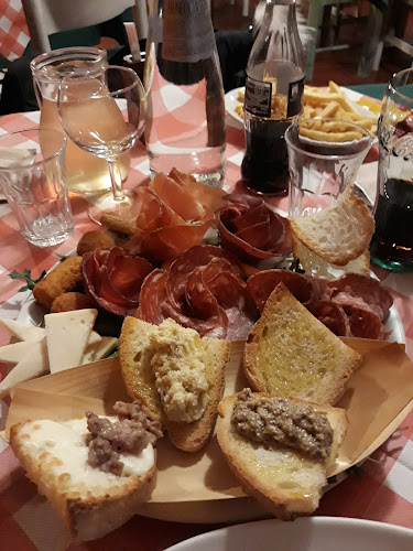 Opinii despre Pizzeria bar il contadino în Magione - Ristorazione