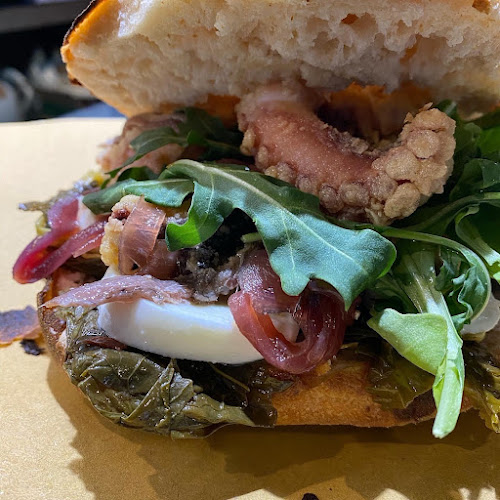 Latino cafe & bistrot