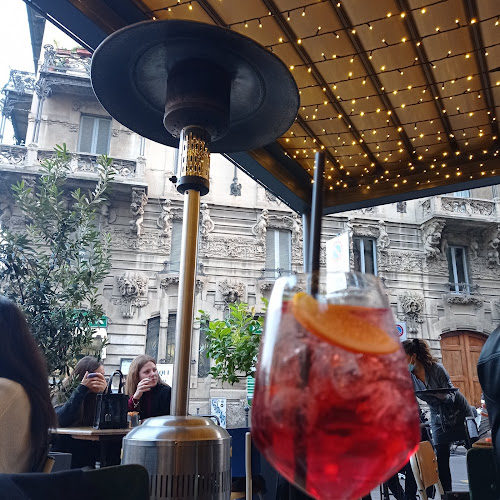 Via Melzo, 19, 20129 Milano MI