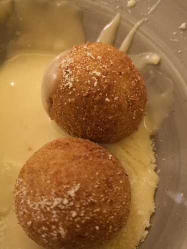 Piazza Vittorio Emanuele III, 18, 84013 Cava de' Tirreni SA