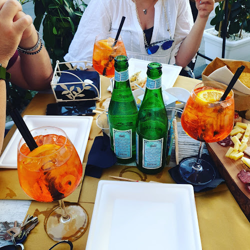 Opinii despre Cala Cala | food wine beer în Portopalo di Capo Passero - Ristorazione