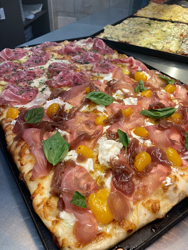 Opinii despre Pizzeria Mediterranea în Roma - Ristorazione