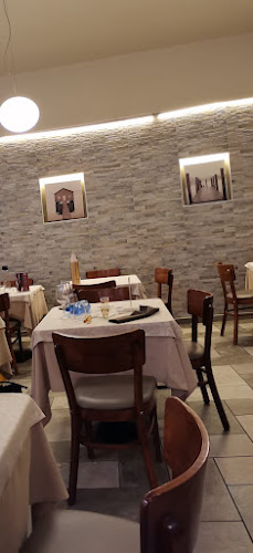 Ristorante Pizzeria Golden Star Armeno - Ristorazione
