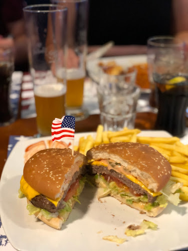 Comentarii opinii despre Crazy Bull Cafe'