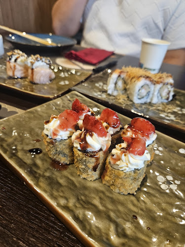 Sushi Dragon - Ristorazione