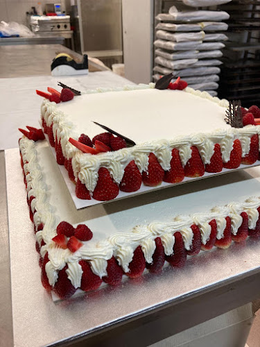 Opinii despre De Filippis Dolciaria e Catering în Torino - Ristorazione